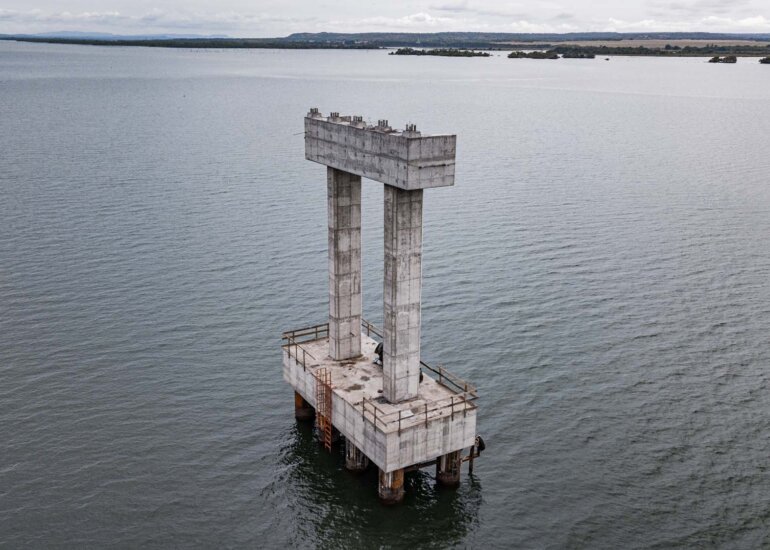 Fotografia de Fundações Offshore Aérea